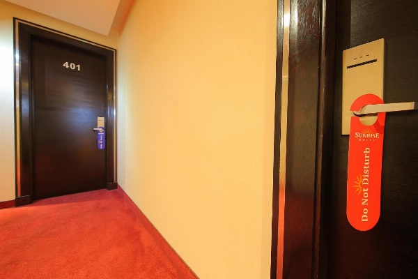 Sunrise Hotel image 7